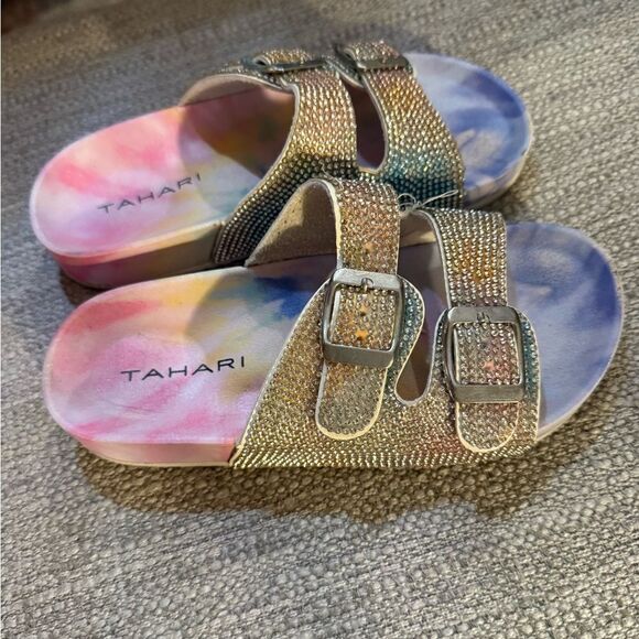 Tahari Kids' beautiful Tie-Dye Sandals with Rhinestone and Buckles size 3 - Picture 2 of 4